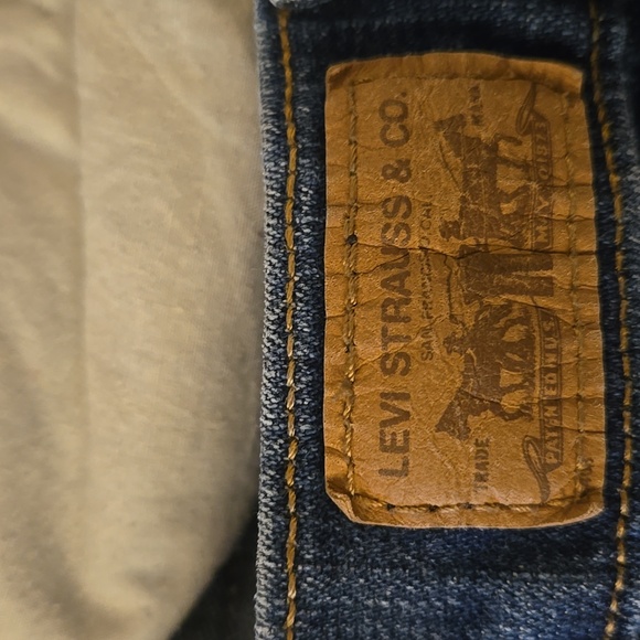 Levi's 515 Bootcut Dark Blue Jeans Classic 5 Pocket Style Stretch Size 4M EUC - Picture 8 of 9